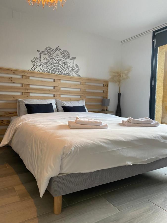 Maison Chaleureuse Au Coeur Du Village Raddon Exteriör bild